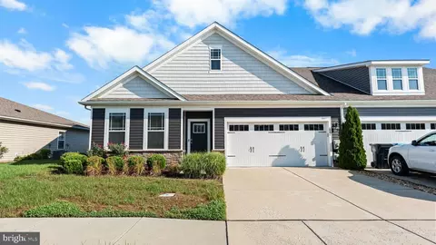 40 Panama St, Smyrna, DE 19977