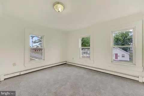 Bedroom - 149 N Queen St, Dover, DE 19904 photo 1 of 4