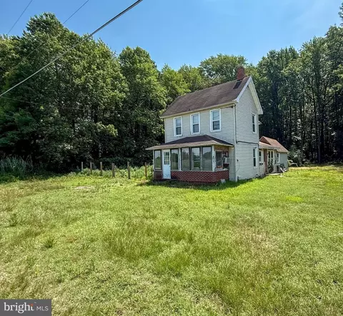 688 Carpenter Bridge Rd, Harrington, DE 19952
