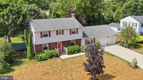 View/Area - 134 S Fairfield Dr, Dover, DE 19901 photo 1 of 6