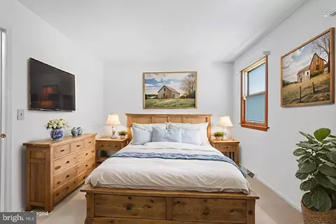 Bedroom - 6 Whitemarsh Ct, Dover, DE 19904 photo 1 of 5