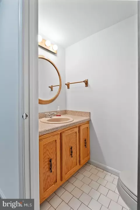 Bath - 6 Whitemarsh Ct, Dover, DE 19904 photo 1 of 3