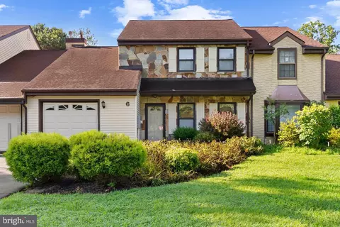 Exterior - 6 Whitemarsh Ct, Dover, DE 19904 photo 2 of 3