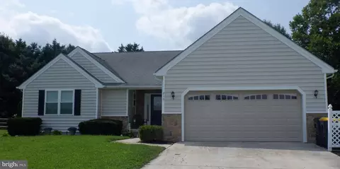 210 S Landing Dr, Milford, DE 19963