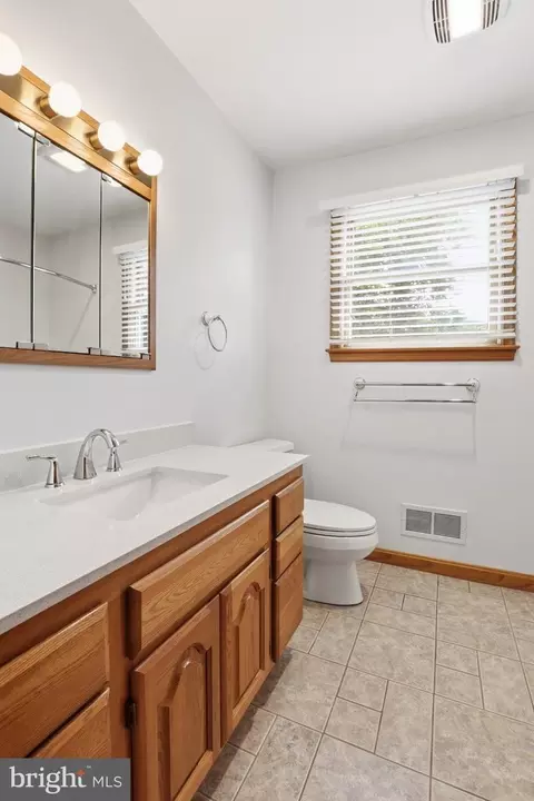 Bath - 314 Alder Rd, Dover, DE 19904 photo 2 of 3