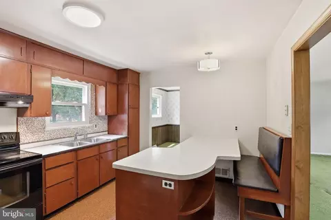 Kitchen - 314 Alder Rd, Dover, DE 19904 photo 2 of 3