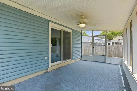 Exterior - 314 Alder Rd, Dover, DE 19904 photo 7 of 12