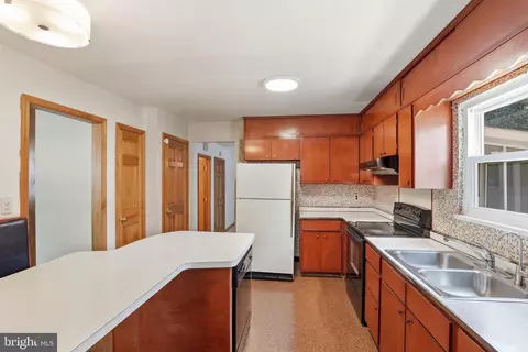 Kitchen - 314 Alder Rd, Dover, DE 19904 photo 1 of 3