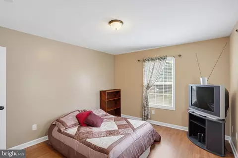 Bedroom - 10228 Bayside Dr, Dover, DE 19901 photo 7 of 7