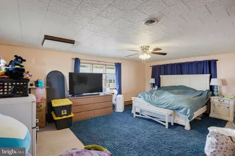 Bedroom - 21 Roosevelt Ave, Dover, DE 19901 photo 3 of 7