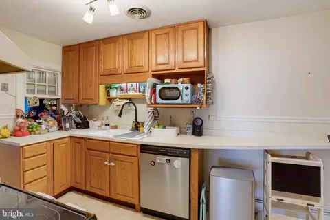 Kitchen - 21 Roosevelt Ave, Dover, DE 19901 photo 1 of 4