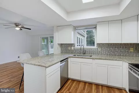 Kitchen - 19 Heatherfield Way, Dover, DE 19904 photo 4 of 4