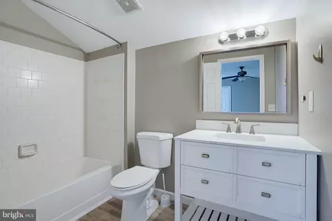 Bath - 19 Heatherfield Way, Dover, DE 19904 photo 1 of 1