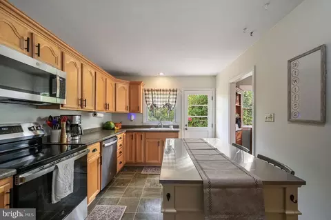 Kitchen - 1135 Yearsley Dr, Dover, DE 19904 photo 1 of 2