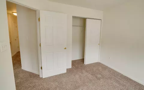 Bedroom - 50 E Fred Cir, Camden, DE 19934 photo 5 of 10