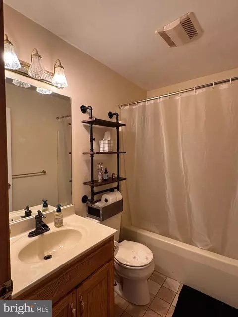 Bath - 27 Integro Dr, Clayton, DE 19938 photo 1 of 2