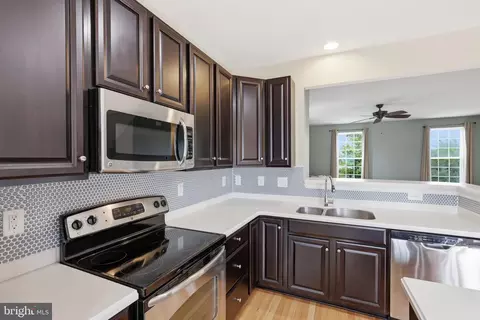 Kitchen - 522 Ann Moore St, Dover, DE 19904 photo 3 of 4