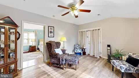 Entry Way - 100 Brookfield Dr, Dover, DE 19901 photo 17 of 18
