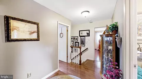 Entry Way - 100 Brookfield Dr, Dover, DE 19901 photo 12 of 18