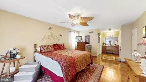 Bedroom - 100 Brookfield Dr, Dover, DE 19901 photo 2 of 11