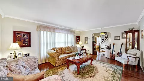 Entry Way - 100 Brookfield Dr, Dover, DE 19901 photo 4 of 18