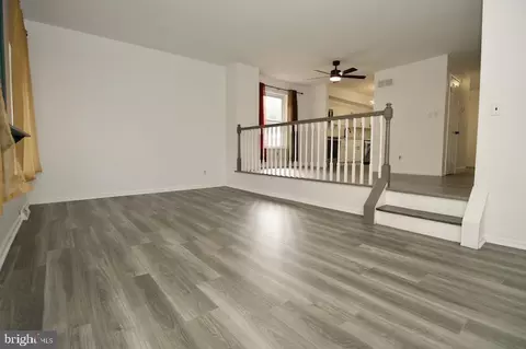 Living - 42 Heritage Dr, Dover, DE 19904 photo 1 of 6