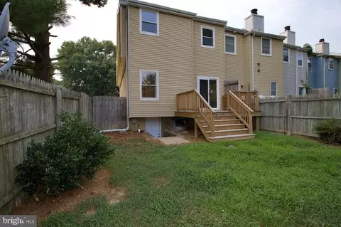 Exterior - 42 Heritage Dr, Dover, DE 19904 photo 3 of 9