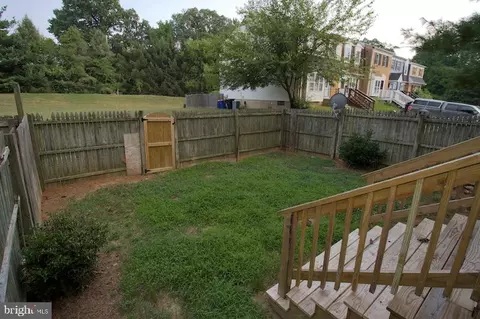 Exterior - 42 Heritage Dr, Dover, DE 19904 photo 6 of 9