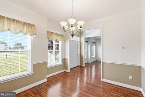 Entry Way - 39 Lakshman Ct, Dover, DE 19904 photo 3 of 13