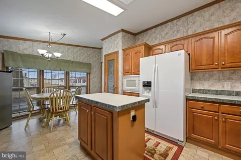 646 Fox Pointe Dr #71, Dover, DE 19904 photo 11