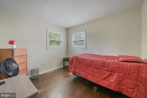 Bedroom - 1595 John Clark Rd, Dover, DE 19904 photo 1 of 6