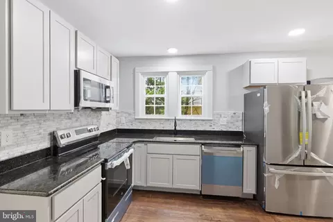 Kitchen - 529 E Loockerman St, Dover, DE 19901 photo 1 of 3