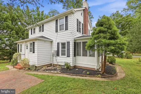 Exterior - 529 E Loockerman St, Dover, DE 19901 photo 6 of 8
