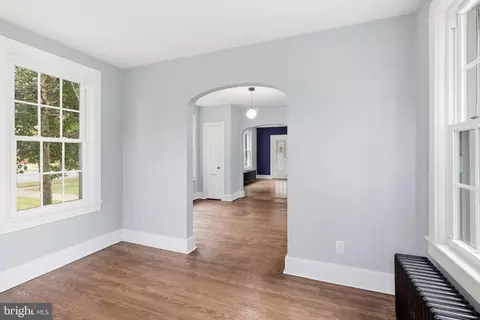 Entry Way - 529 E Loockerman St, Dover, DE 19901 photo 1 of 4
