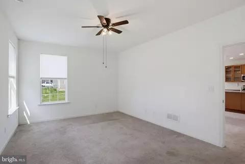 Living - 106 Leander Dr, Dover, DE 19904 photo 4 of 4