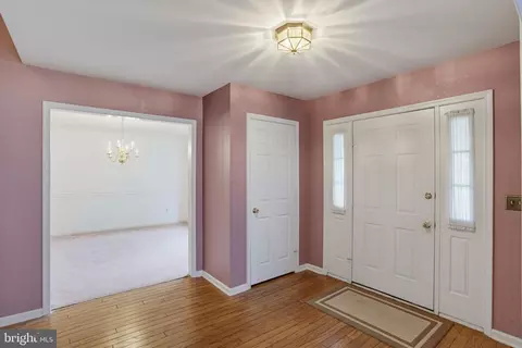 Entry Way - 164 Burning Tree Rd, Dover, DE 19904 photo 2 of 6