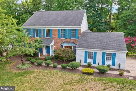 Exterior - 164 Burning Tree Rd, Dover, DE 19904 photo 1 of 12