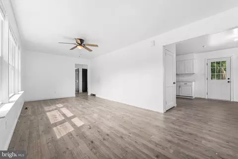Entry Way - 329 David Hall Rd, Dover, DE 19904 photo 1 of 7