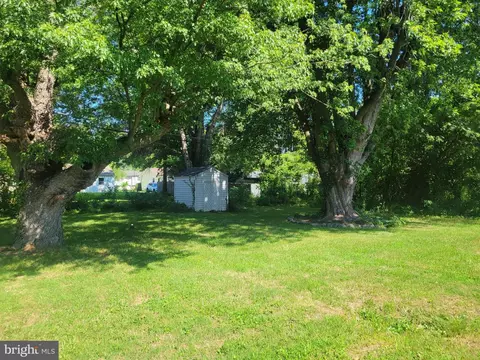 Exterior - 55 Mckee Rd, Dover, DE 19904 photo 5 of 5