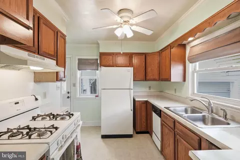 Kitchen - 818 E Division St, Dover, DE 19901 photo 1 of 3