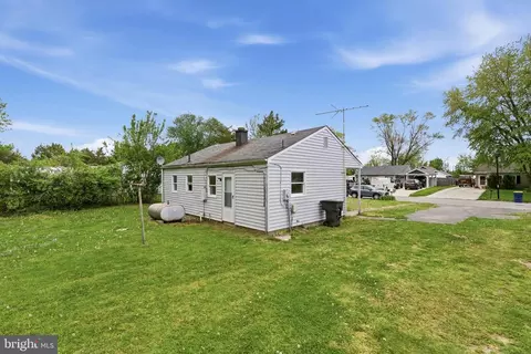 Exterior - 1116 Janes Rd, Dover, DE 19901 photo 2 of 4