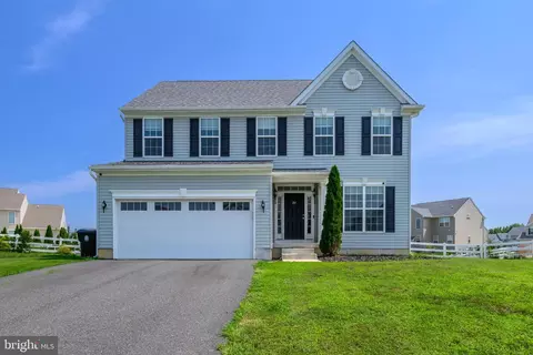 211 Gardenbrook Dr, Smyrna, DE 19977