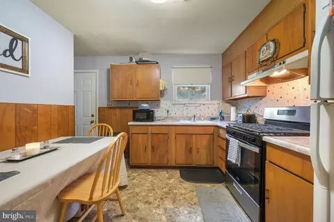 Kitchen - 226 Frear Dr, Dover, DE 19901 photo 1 of 3