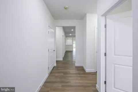 Entry Way - 25 Valhalla, Dover, DE 19904 photo 1 of 21