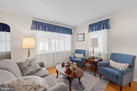 Living - 96 Orchard Ave, Dover, DE 19901 photo 1 of 4