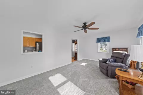 Living - 96 Orchard Ave, Dover, DE 19901 photo 4 of 4