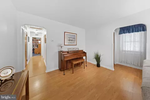 Entry Way - 96 Orchard Ave, Dover, DE 19901 photo 1 of 2