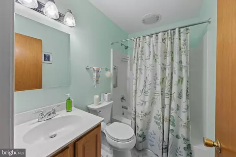 Bath - 96 Orchard Ave, Dover, DE 19901 photo 1 of 2