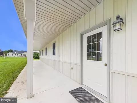 Exterior - 95 Ringside Dr, Dover, DE 19904 photo 18 of 21