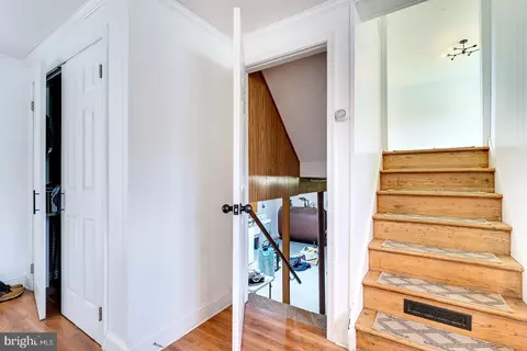 Entry Way - 74 Philchris Dr, Dover, DE 19901 photo 6 of 6